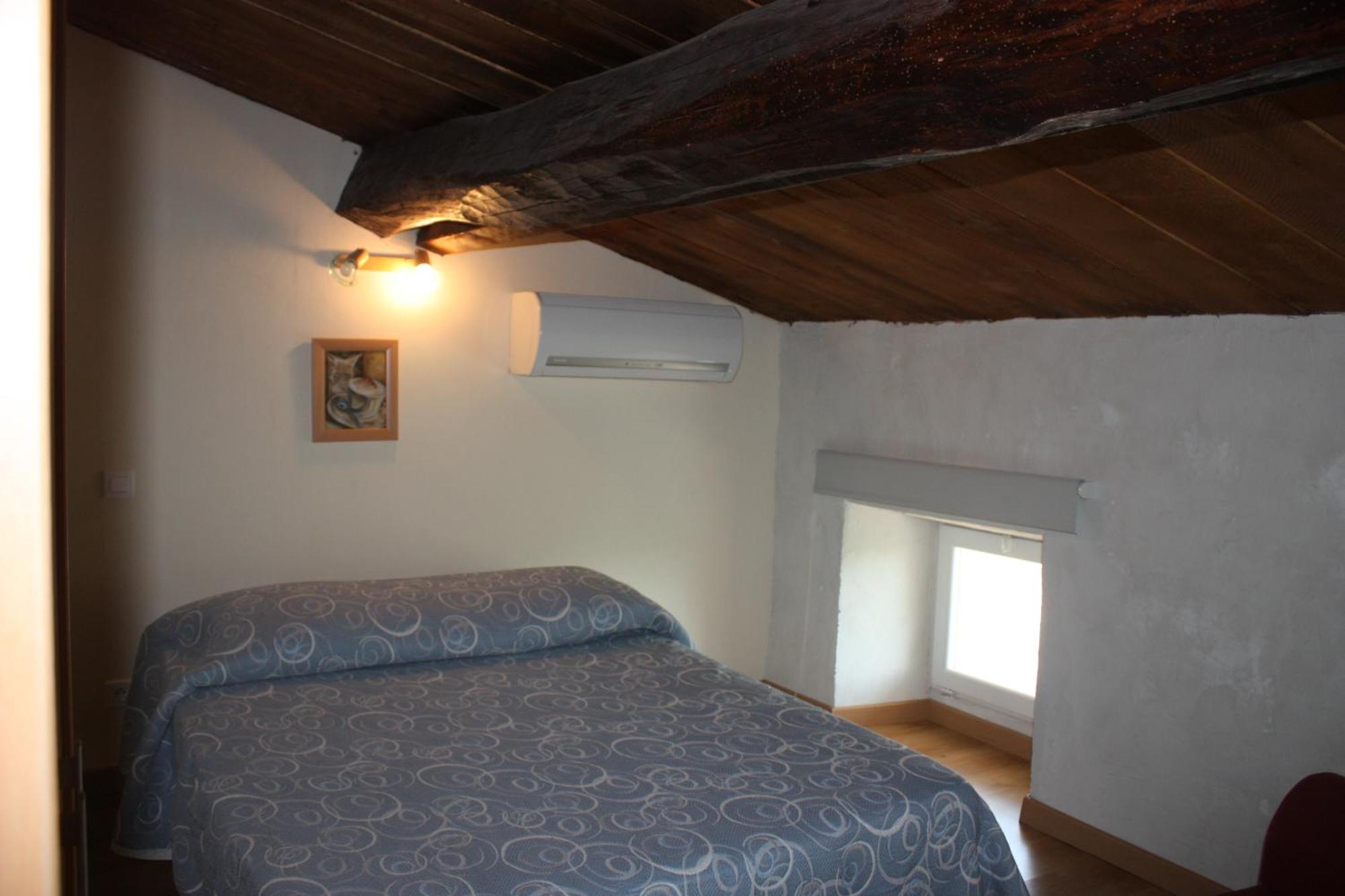 Le Grand Hotel Aups Habitación foto